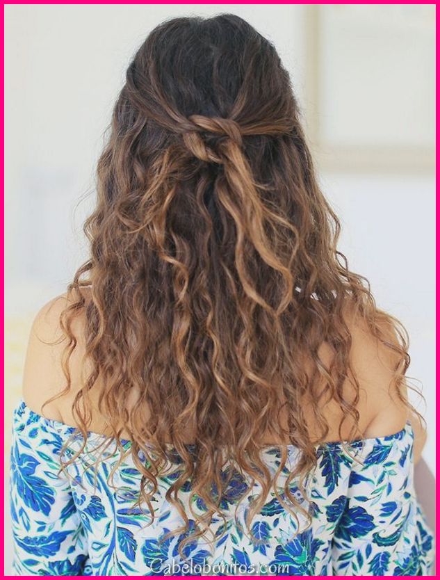 15 longos penteados encaracolados para as mulheres a todos os ciúmes