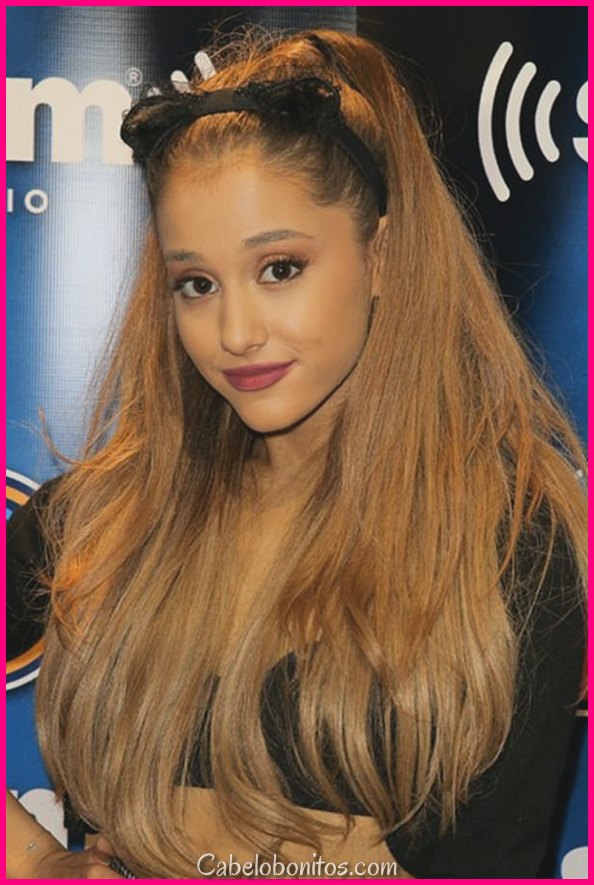 65 Fabulous Ariana Grande penteados que você vai amar