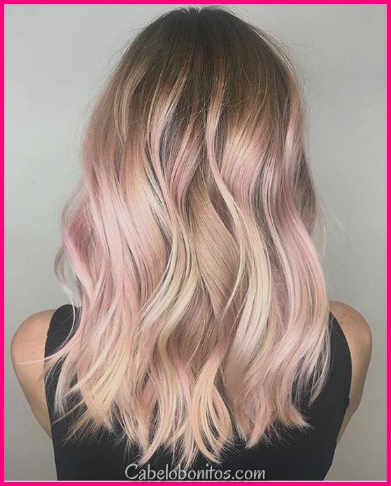 50 formas arrojadas e sutis de usar o cabelo rosa pastel